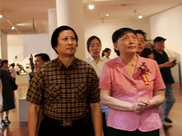 全国政协副主席张梅颖与傅绍相总经理